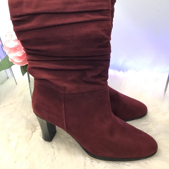 Women’s Boots - Picture 3 of 11